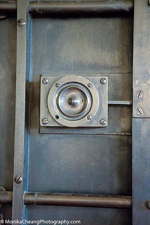 XM5A1827